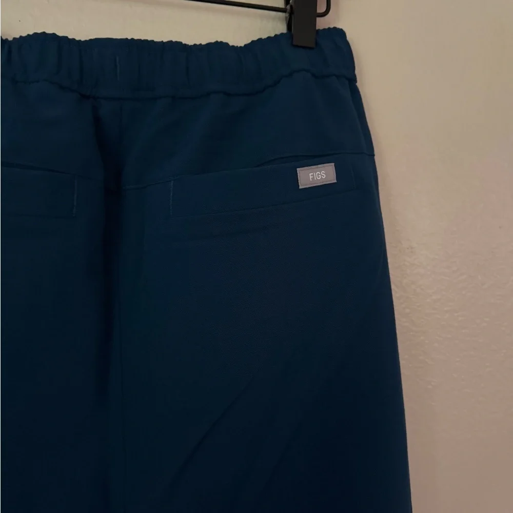 FIGS Tansen Slim Joggers